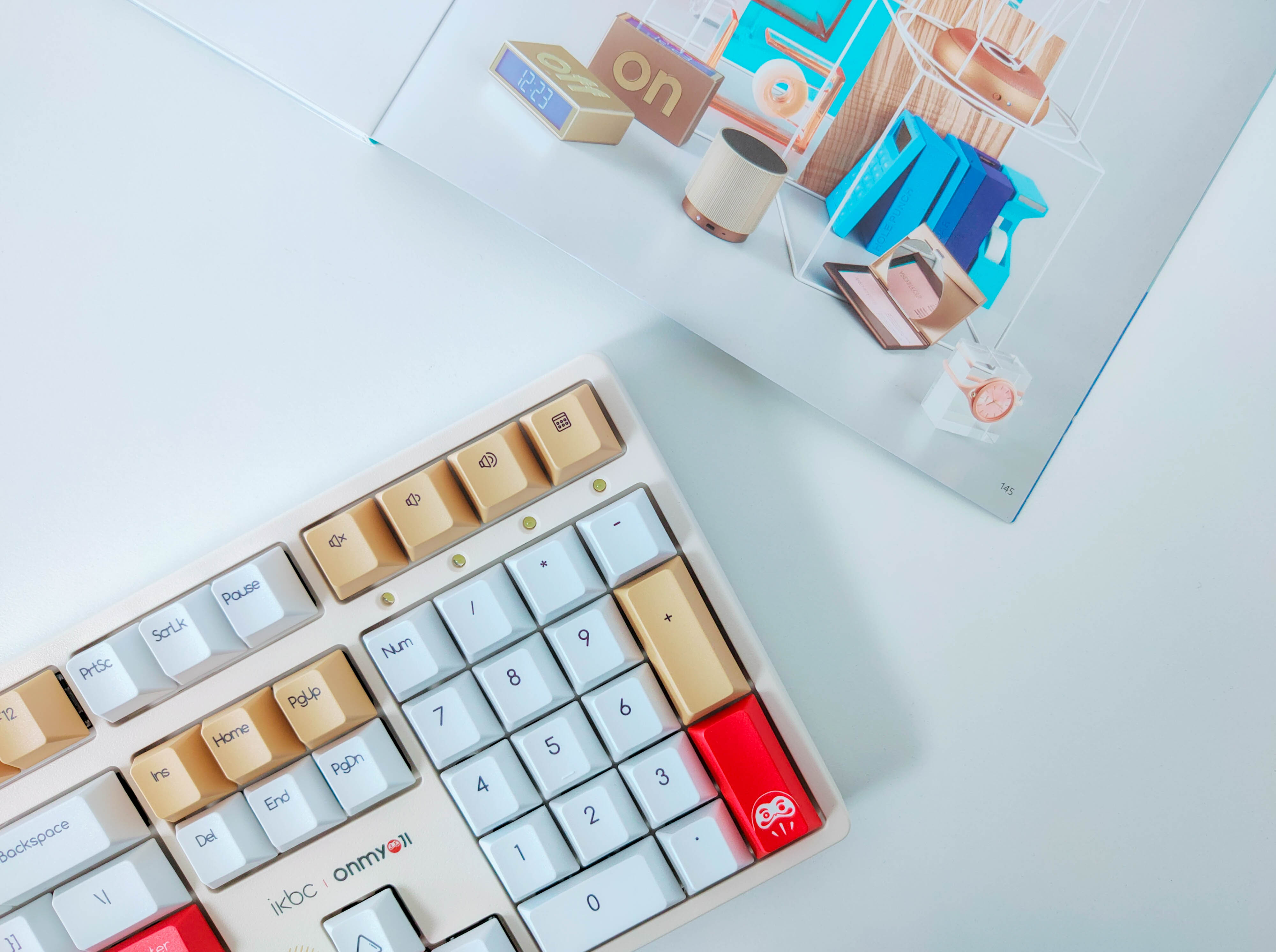 阴阳师八岐大蛇机械键盘,阴阳师八岐大蛇联名机械键盘