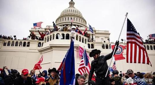 两大风暴冲击美国，基辛格：若美国倒下去，谁都不会有好果子吃