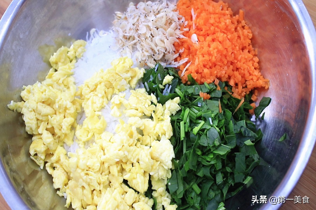 不揉面素包子,不发面的素馅包子做法