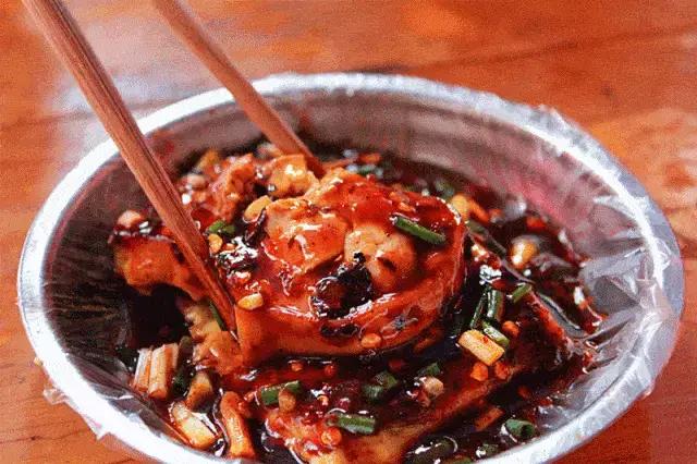 西南大吃省里的嗦粉冠军，这座吃货宜居城市值得关注