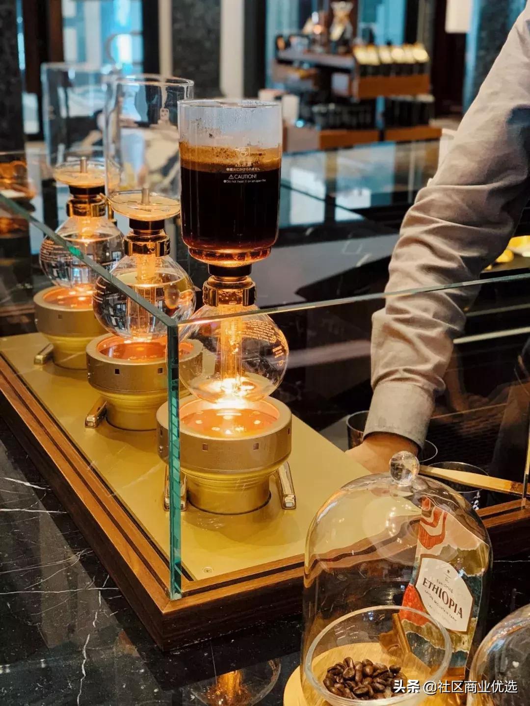 星巴克翻新,星巴克修复