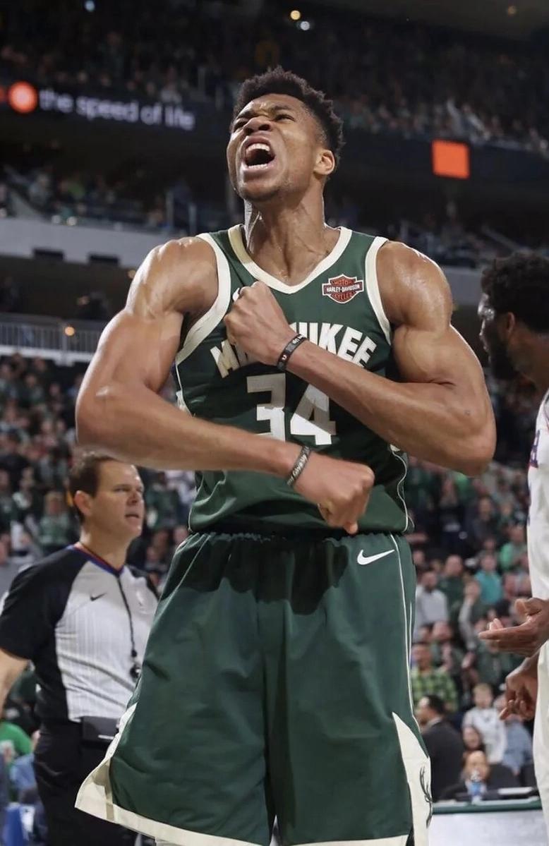 字母哥东契奇谁是联盟第一人,字母哥约基奇联盟第一人