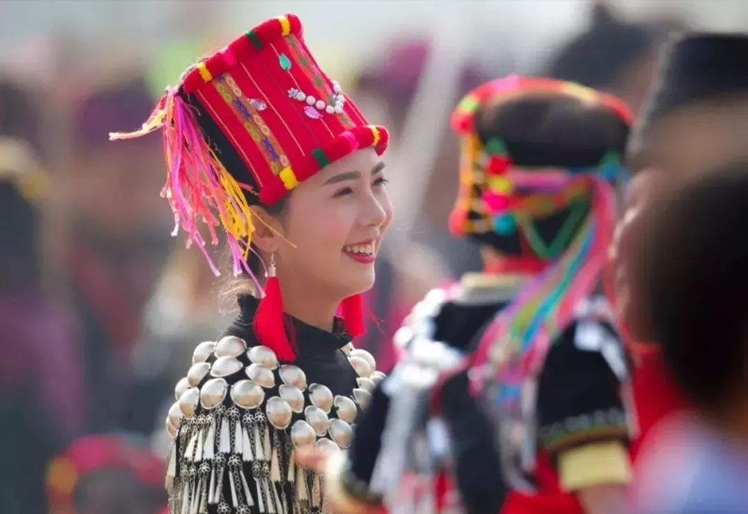 云南少数民族传统文化保护,四川和云南哪个少数民族多