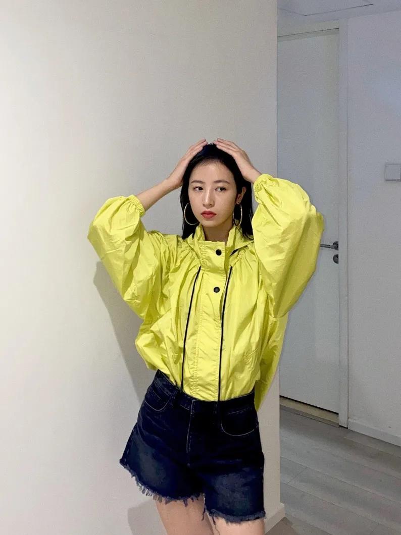 最火的泡泡袖上衣穿搭秋冬,夏天泡泡袖设计感小众上衣