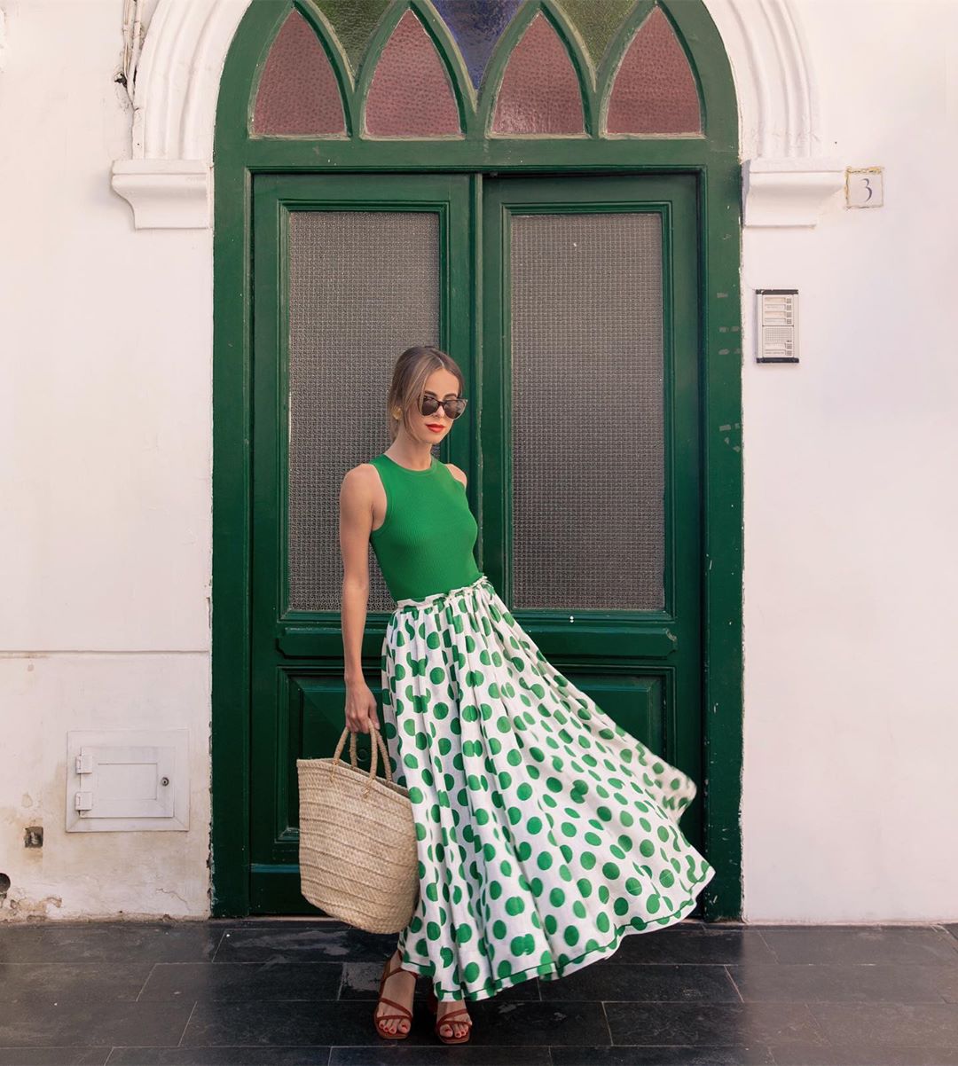 夏天选这几款凉鞋好穿还好潮,今夏穿什么凉鞋显大腿长