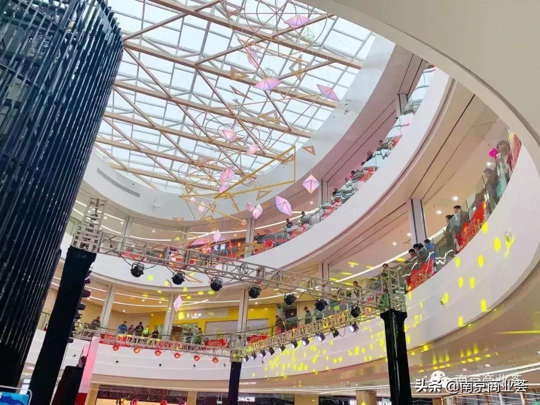 最新南京超级商业体,南京新开业商业综合体