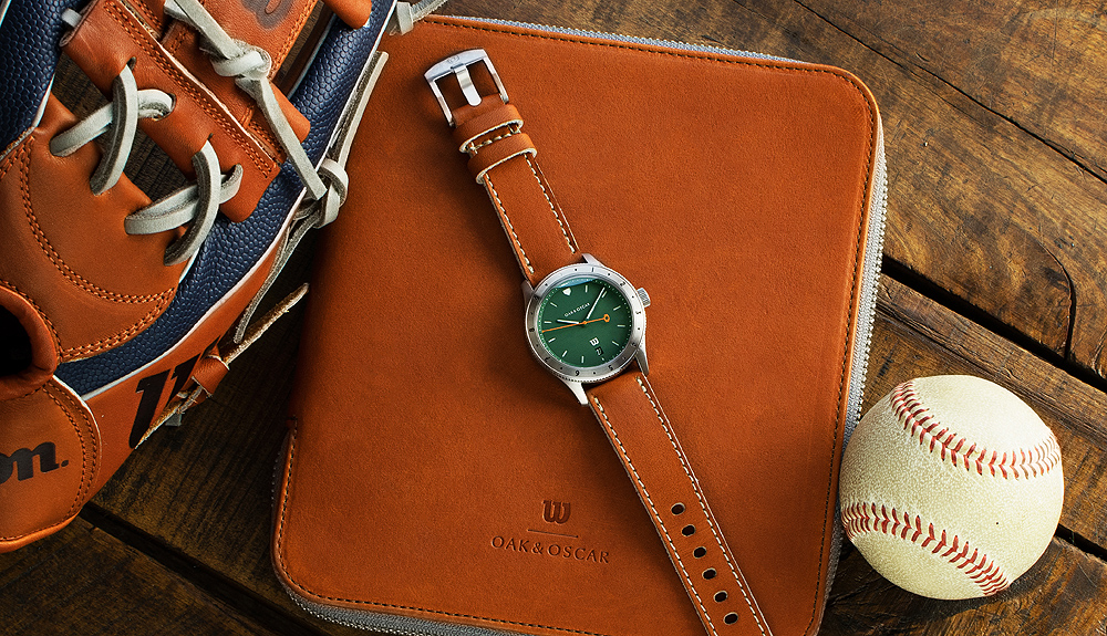 美国棒球联名手表,棒球手标志的手表