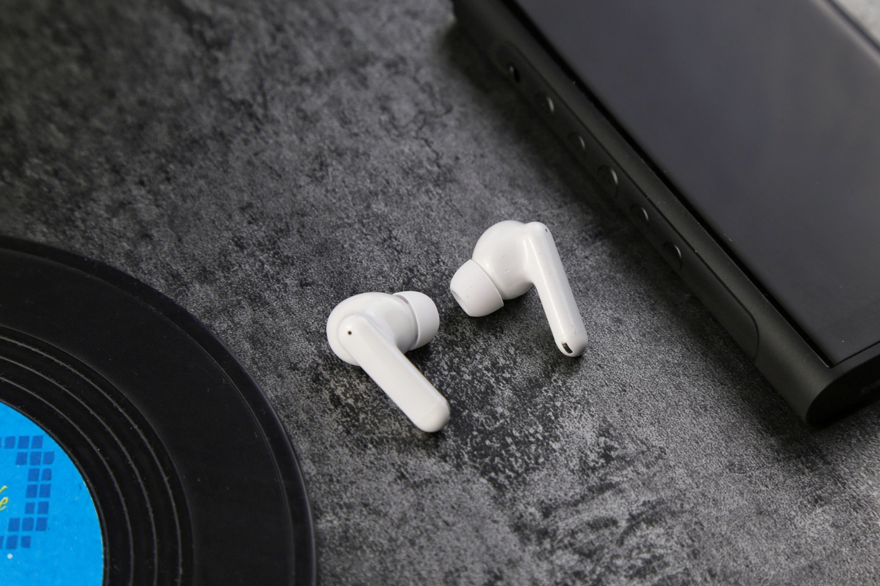 魅族poppro主动降噪耳机开箱,魅族poppro主动降噪耳机