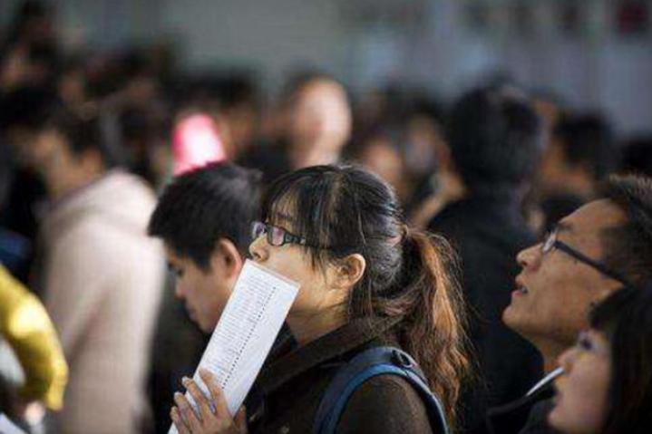 读研后才明白，“保研生”和“考研生”差距明显，难怪导师偏心