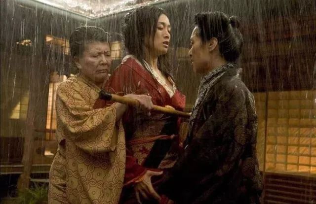 “男人，曾经我把他们当早餐吃的”