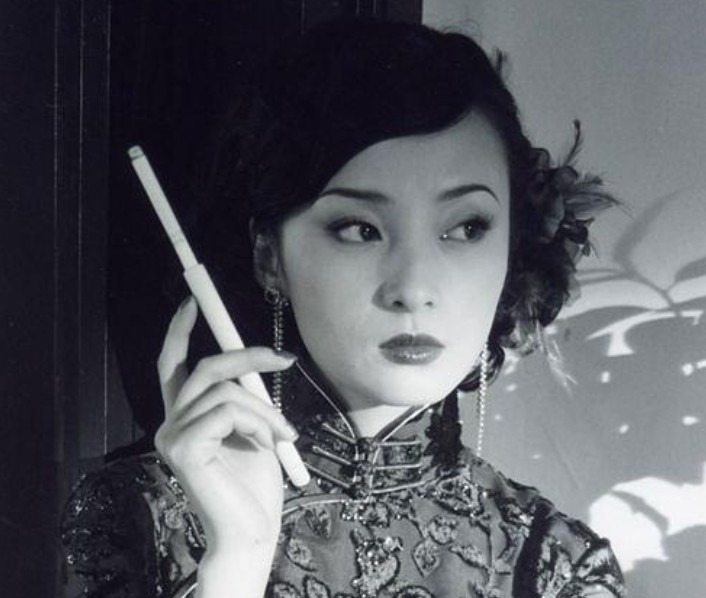 重温半生缘,半生缘曼璐年轻时