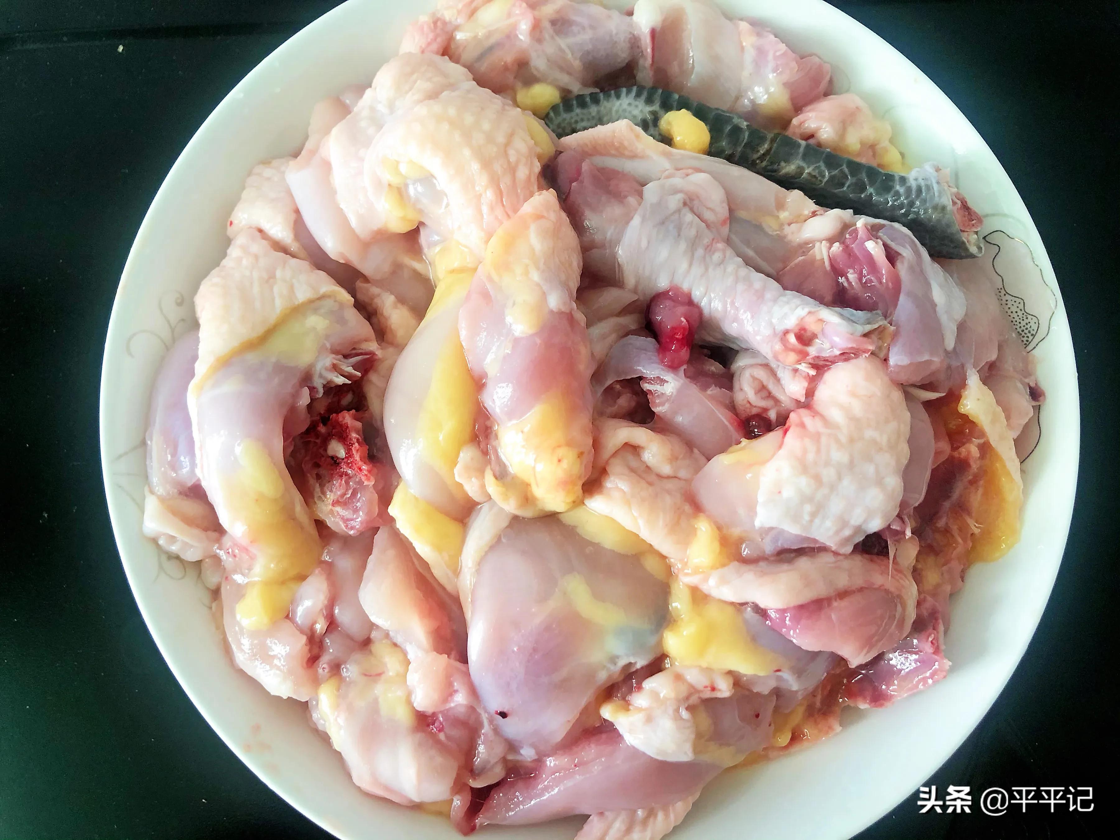 松茸炖鸡正宗做法,松茸炖鸡汤的做法大全窍门