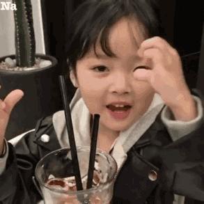 蔡依林皮肤特护霜,蔡依林胶原蛋白粉保养皮肤