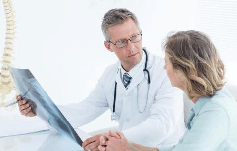 巧克力囊肿的原因和治疗方法,巧克力囊肿的最佳治疗方法