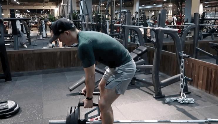 t杠划船的正确训练方法,t杠划船能练到中下斜吗