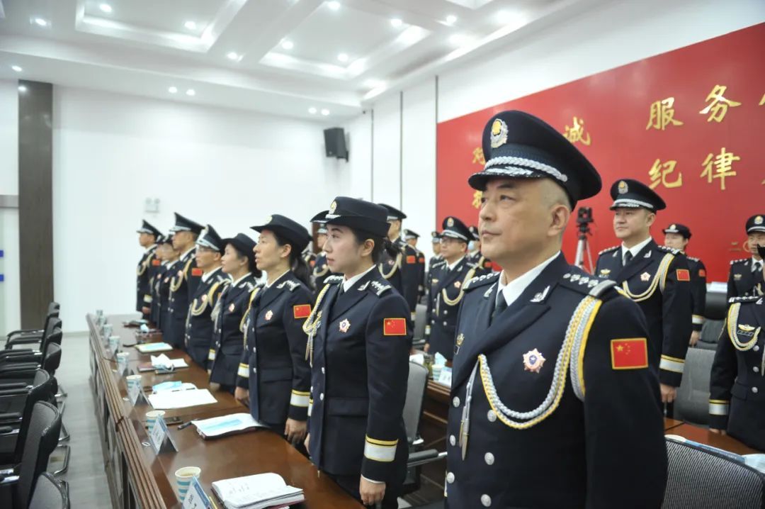 警礼服列装仪式合影,警礼服的列装充分体现了什么