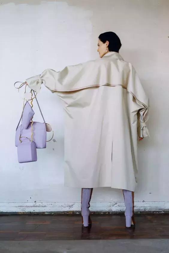 秋天买什么颜色风衣,冬天怎么挑选风衣