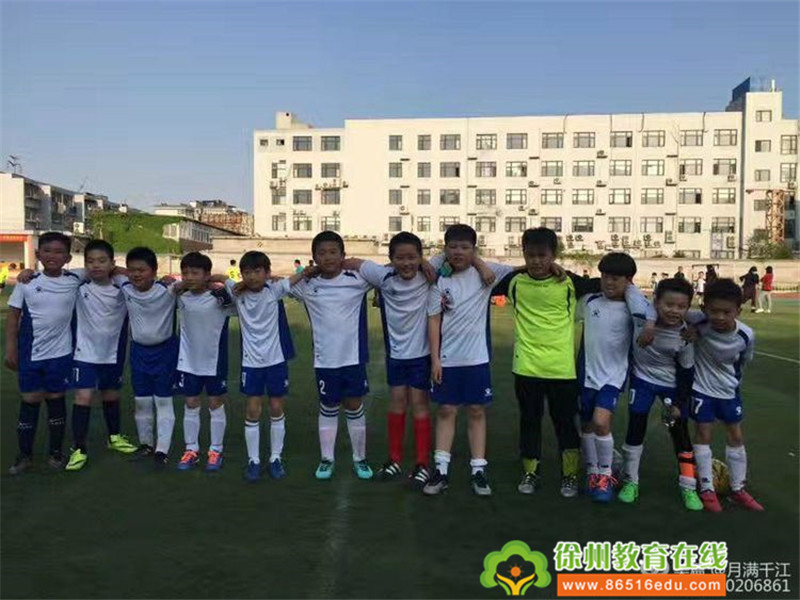 2021区长杯中泰小学足球比赛视频,2019年市长杯足球比赛小学