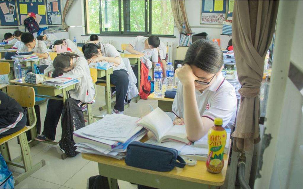 高中学生“好消息”,这4类学生无需参加高考,可直接上大学