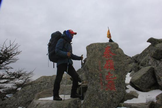 光鹿跑兵冰徒步,秦岭光鹿跑冰穿越攻略