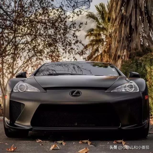 好看的日系超跑壁纸,黑绿跑车壁纸