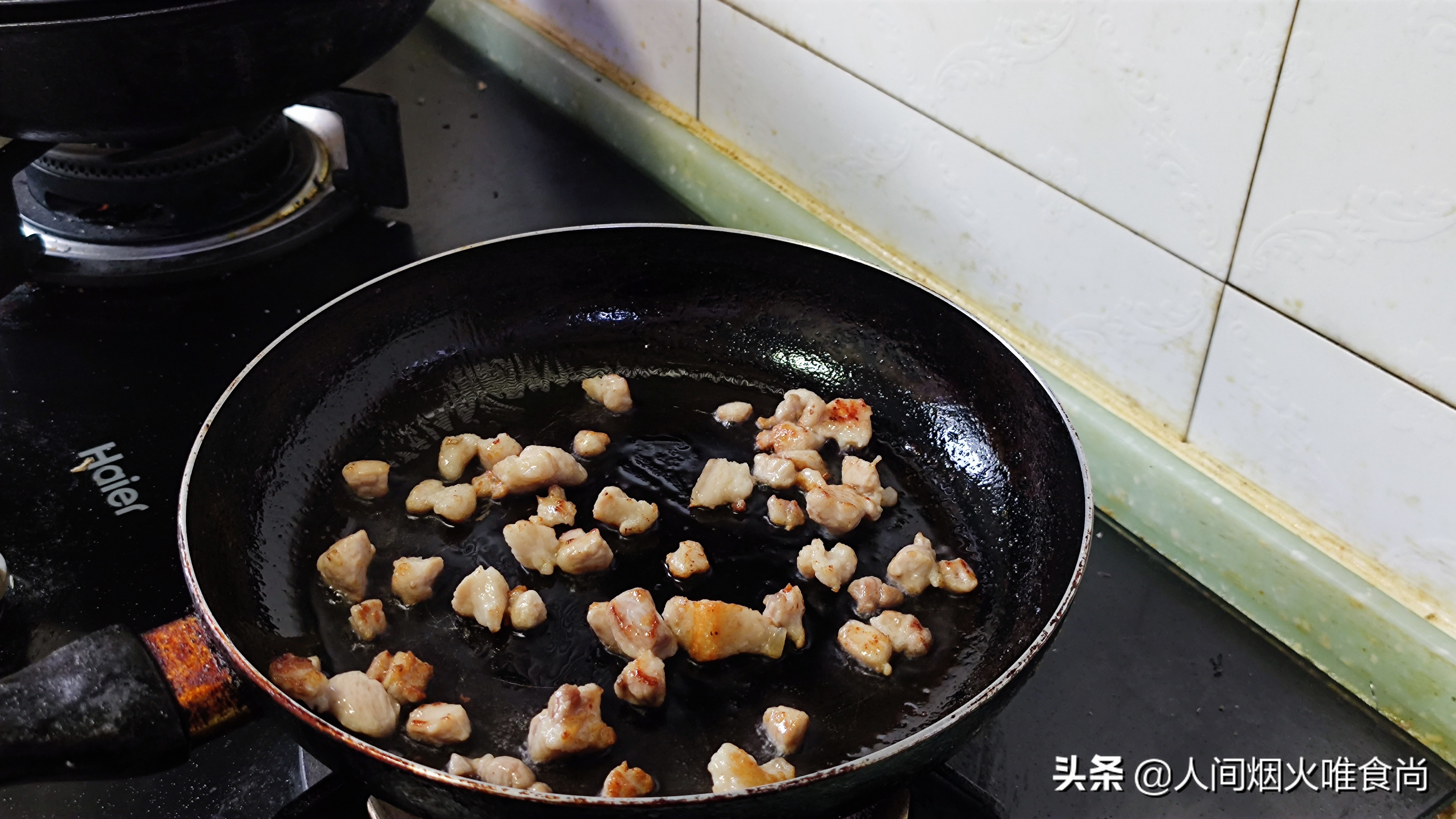 鲜笋炒肉丁,竹笋炒肉丝拌面怎样做才好吃