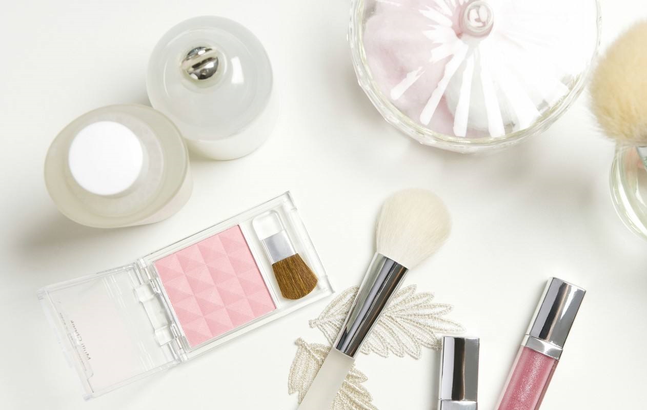 「丽皙白美肤转发送礼」做好角质层护理工作，让护肤效果事半功倍！