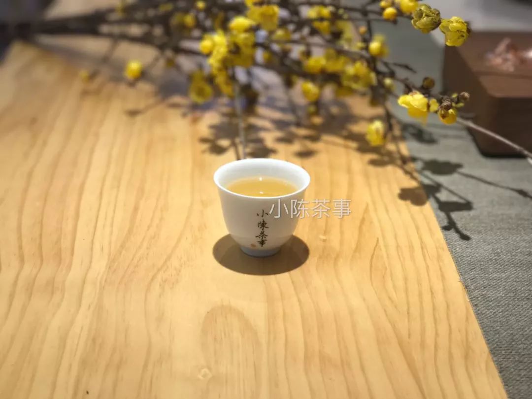 空腹喝茶具体是多长时间,空腹喝绿茶怎样