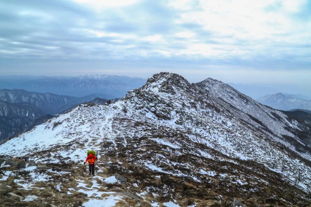 国内100条徒步路线,一生必去的10条徒步线