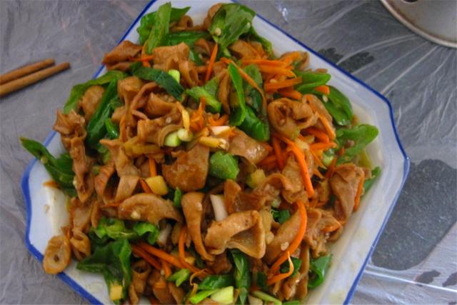 猪大肠怎么炒软脆,猪大肠怎么炒才好吃脆