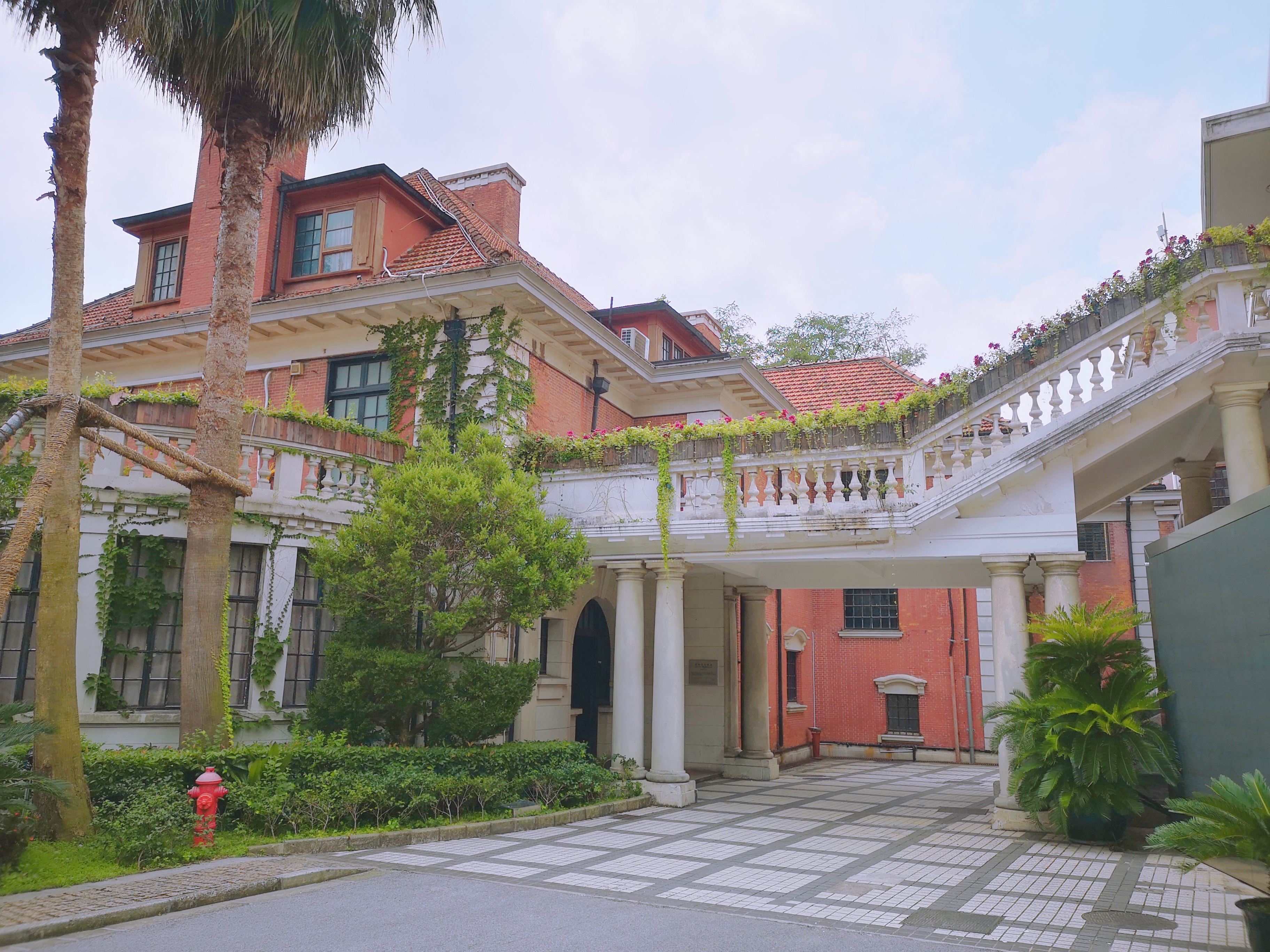 上海陆家嘴有哪些富人,上海陆家嘴低调富豪