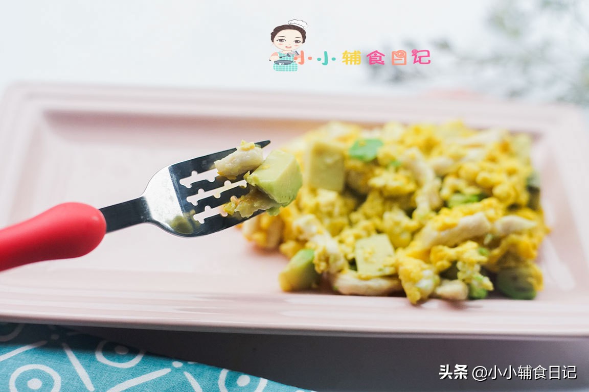 牛油果切出来太生怎么办,牛油果现在打开了要怎么补救