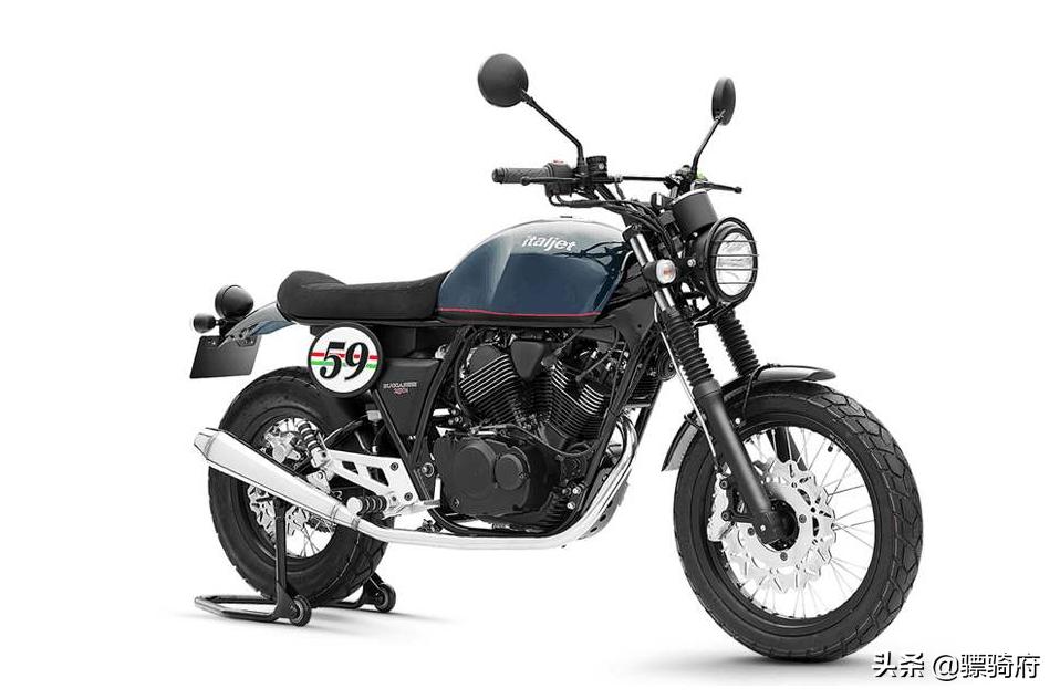 赛科龙re3青春版250cc评测,双缸赛科龙re3怎么样