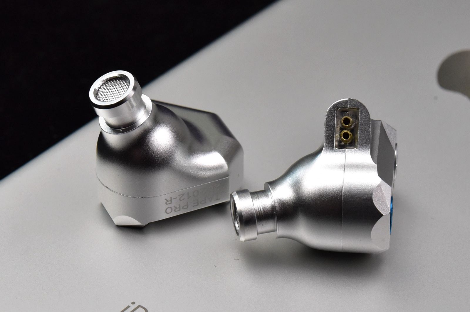 静电耳机平民,200元内音质最好的静电耳机