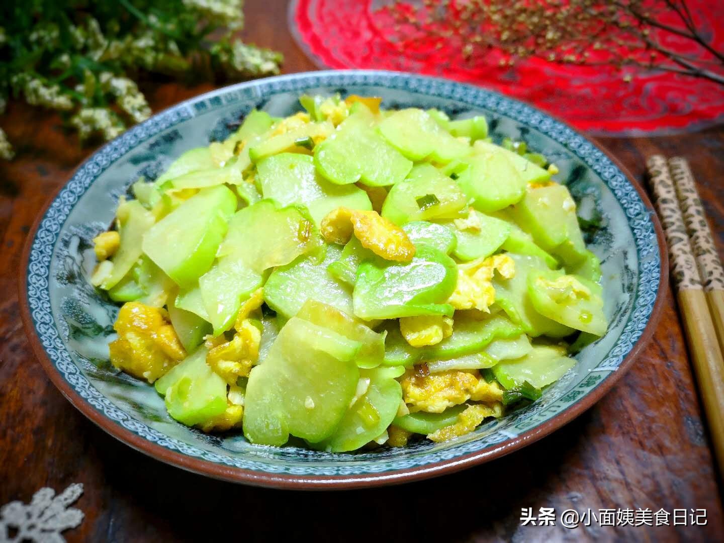 10月这个菜大量上市,我家经常买,炒鸡蛋特下饭,全家都爱吃