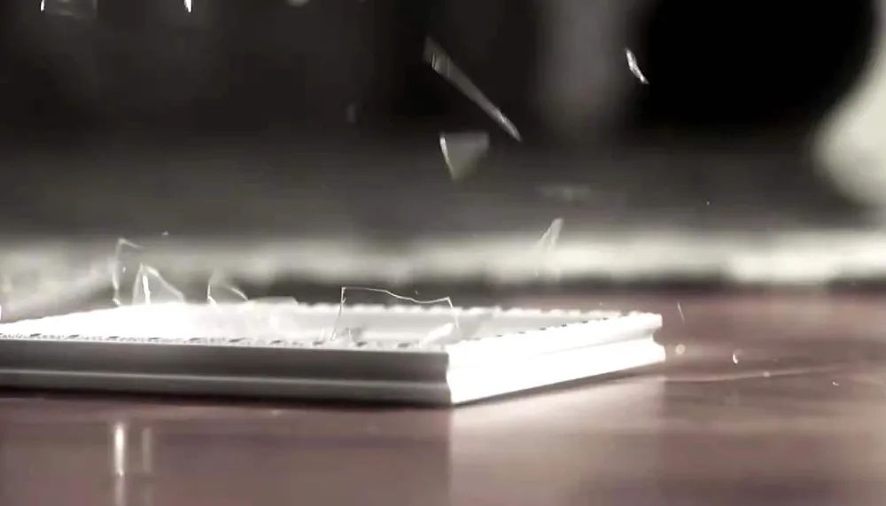 订婚后发现女孩不能生怎么办,当一个女孩订完婚了怎么去挽回