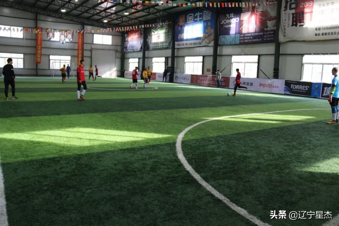 战报国家队晋级四强,英派斯五人足球联赛