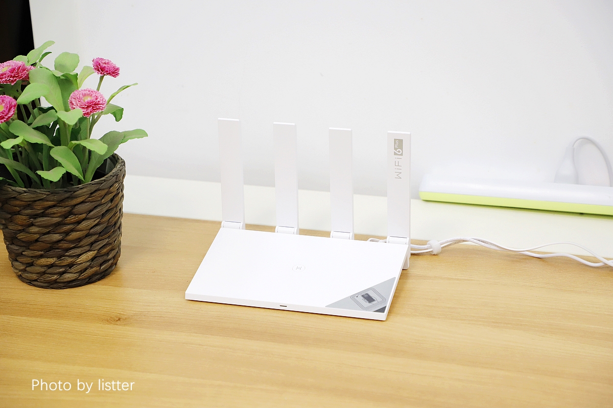 华为ax3凌霄版评测,华为ax3凌霄双核和高通双核谁好