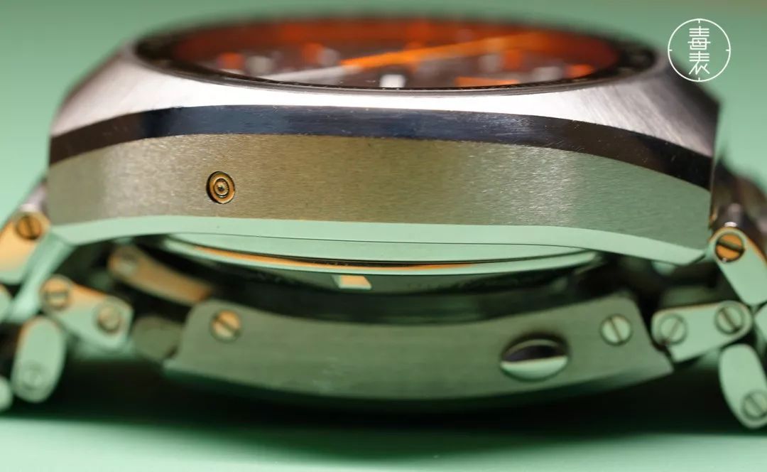欧米茄150米蓝盘手表75周年,欧米茄带钻超霸二手表