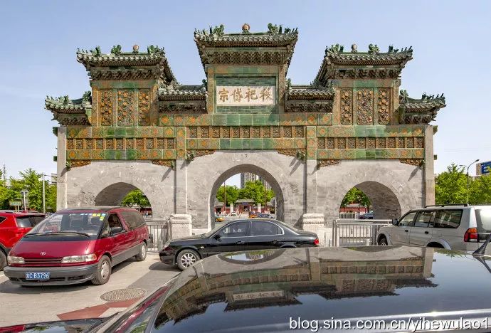 北京国子监琉璃牌楼,北京历史上的琉璃牌楼