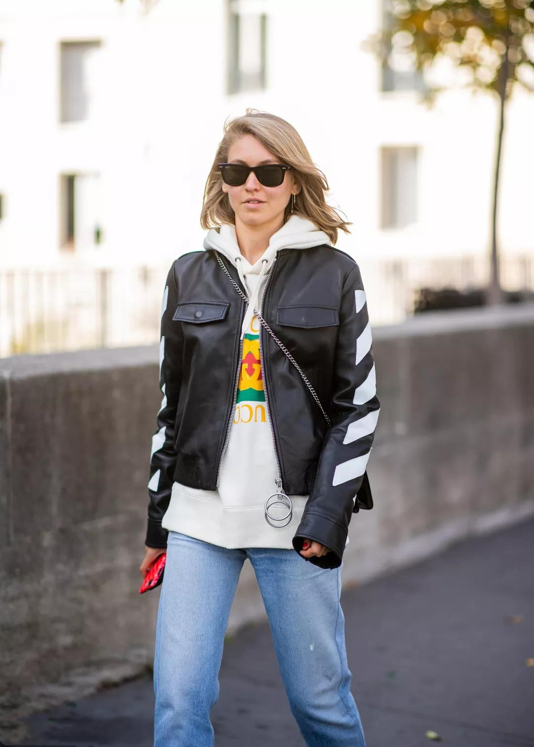 秋冬皮衣流行款 (秋冬季皮衣复古潮流)