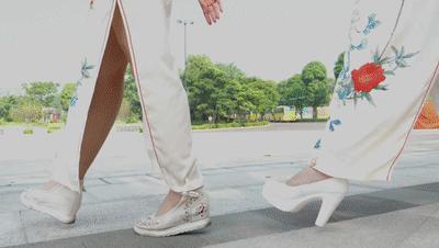 惊艳全国、破世界纪录!455名旗袍佳丽云集湛江遂溪玥珑湖