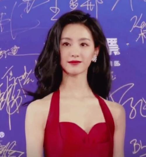 看上去过于年幼是什么样的,看着太小怎么变成熟