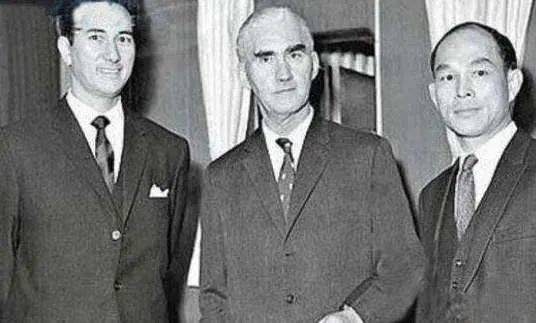 赌王传奇一代枭雄,解码赌王何鸿燊超5000亿财富版图