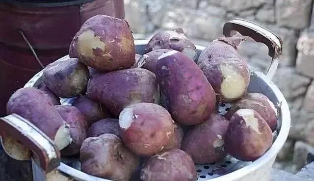 我的父亲，今年57，谢谢你为我们撑起一片天