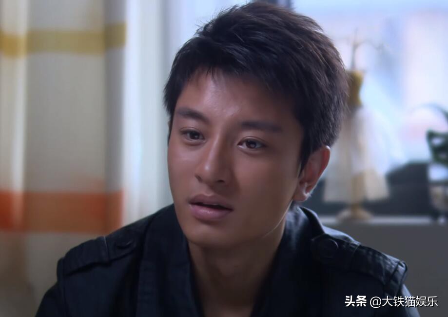 10位男星颜值今昔对比,10位男歌手今昔对比