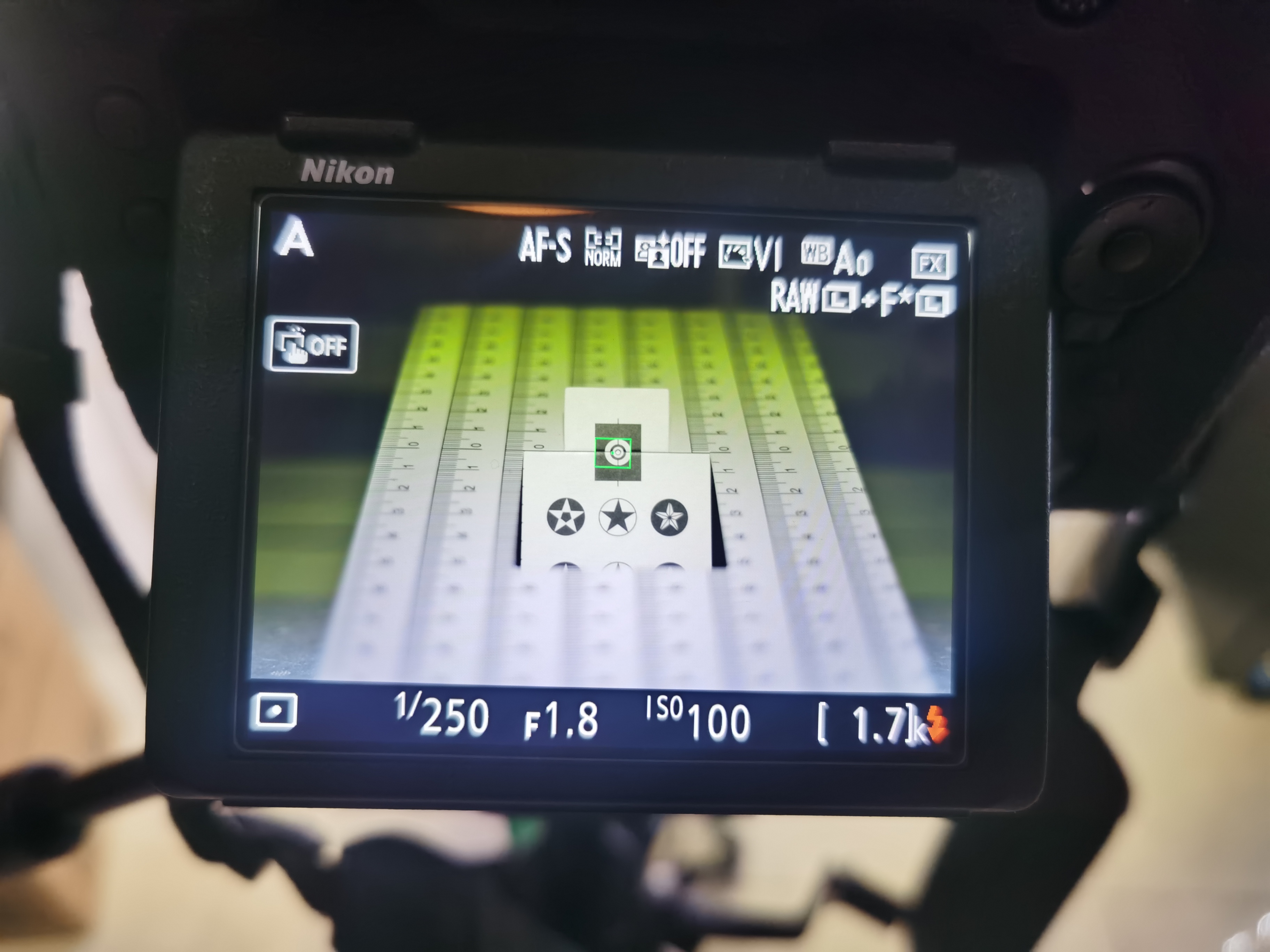 对焦准确但虚了,怎样用af微调功能调整对焦