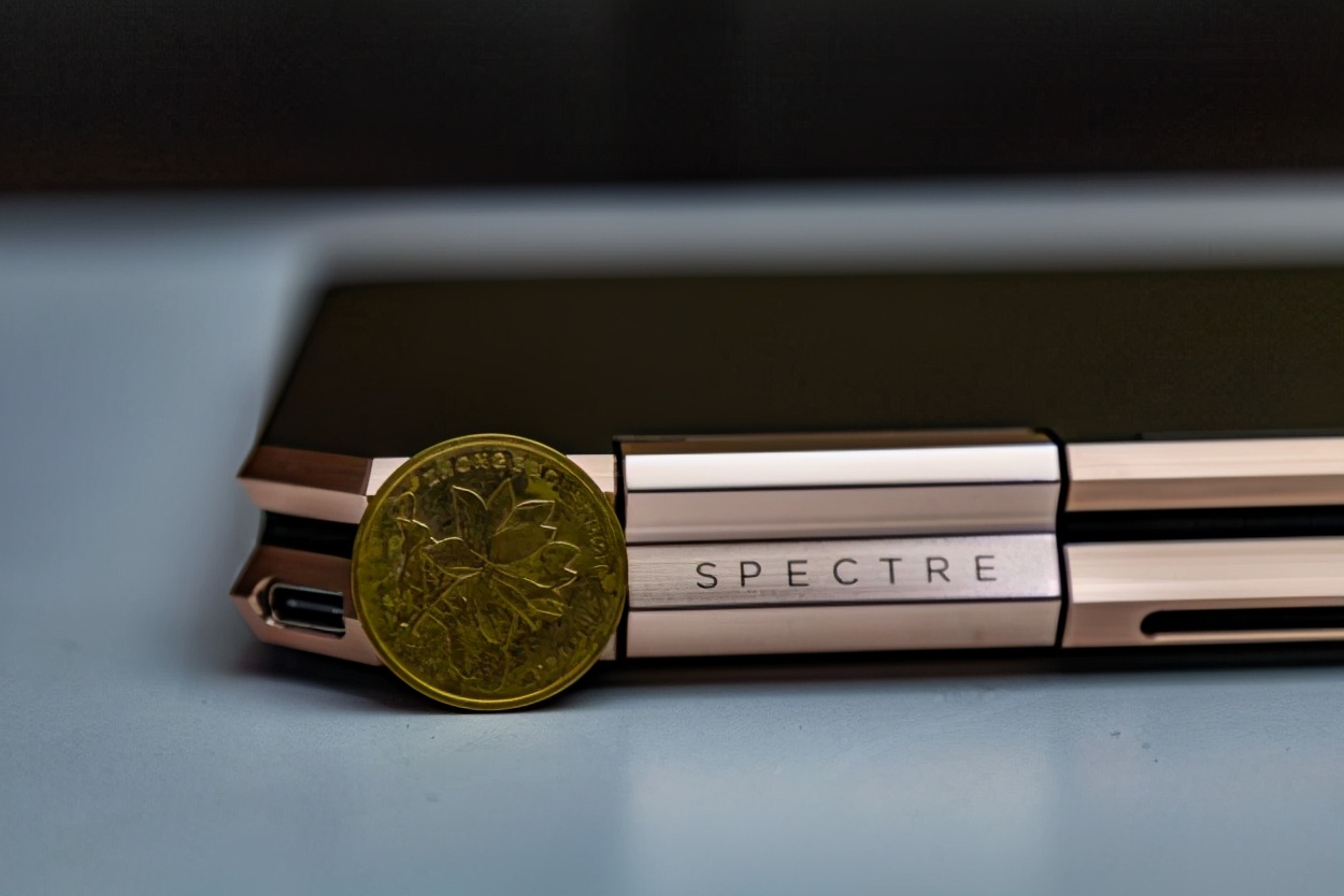 惠普spectrex36013入手评测,2020款惠普spectrex3601