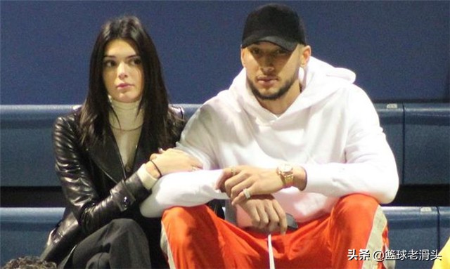 詹娜爆料布克,布克和詹娜同步更新ins秀恩爱