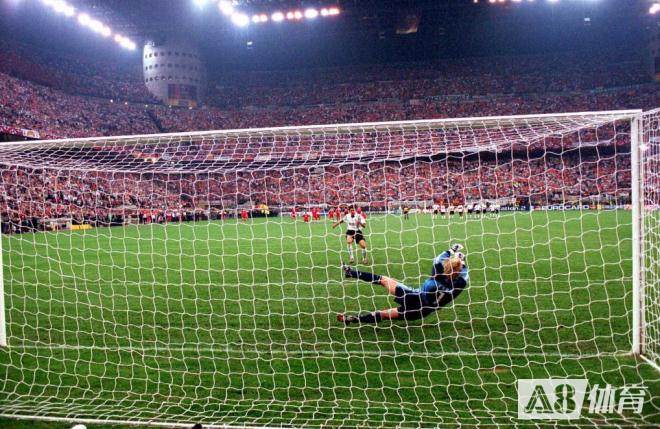 梅西c罗第一次欧冠决赛对决,20世纪欧冠夺冠排行